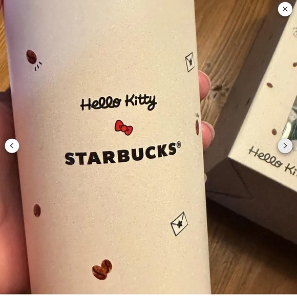 Hello Kitty Green And Cream Coffe/tea Mug - Picture 2 of 4